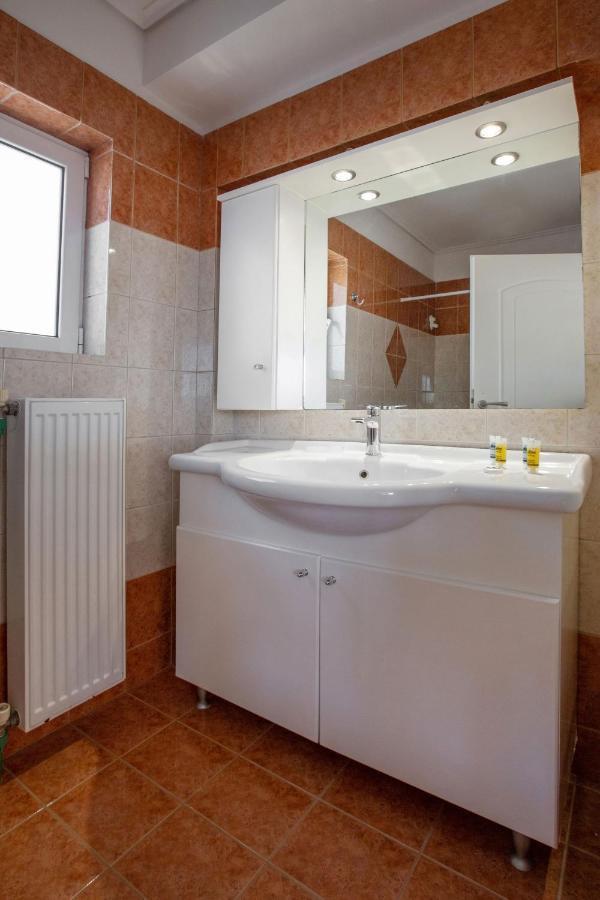Rooftop Apartment With Great Veranda Atene Esterno foto